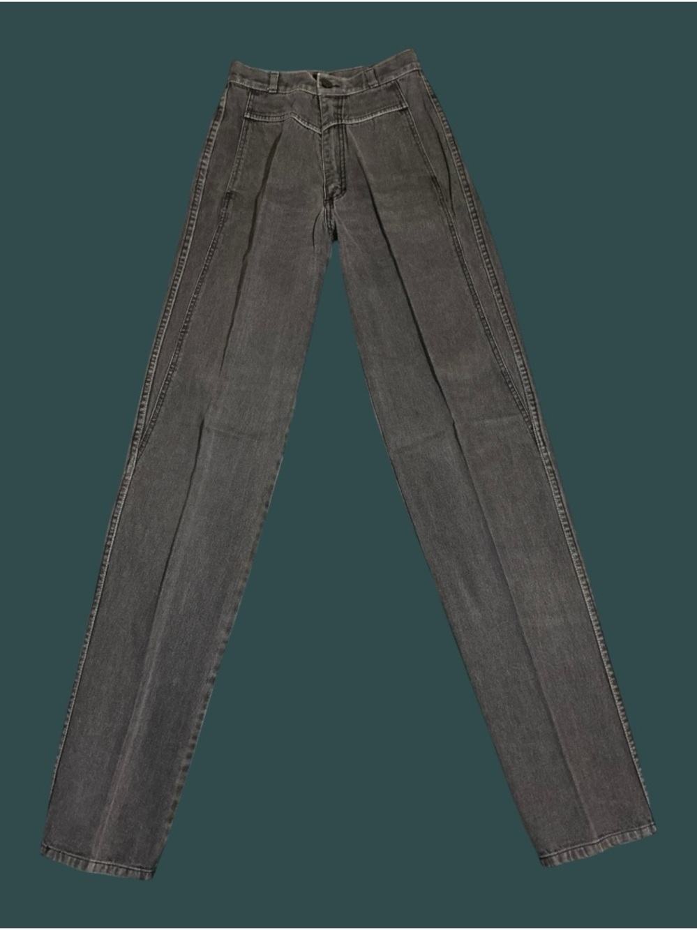 Vintage Rockies High-Rise Straight Leg Jeans in Washed Black